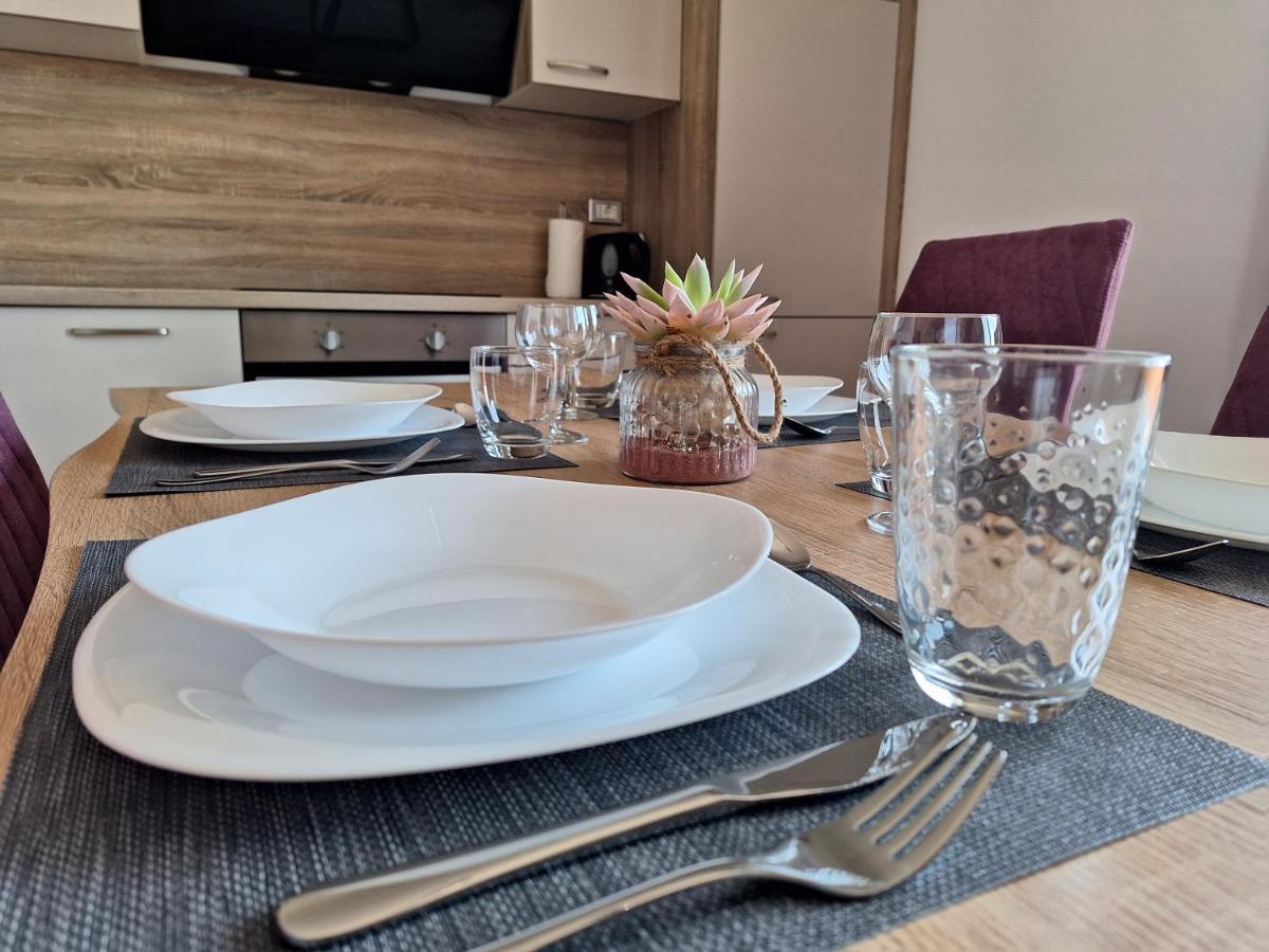 Val&Sol Apartments Secovlje Ngoại thất bức ảnh