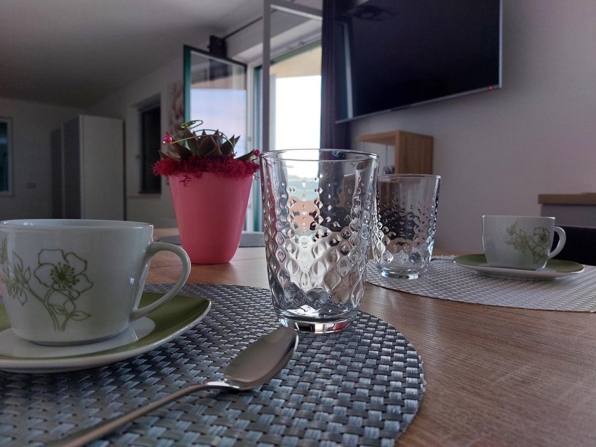 Val&Sol Apartments Secovlje Ngoại thất bức ảnh