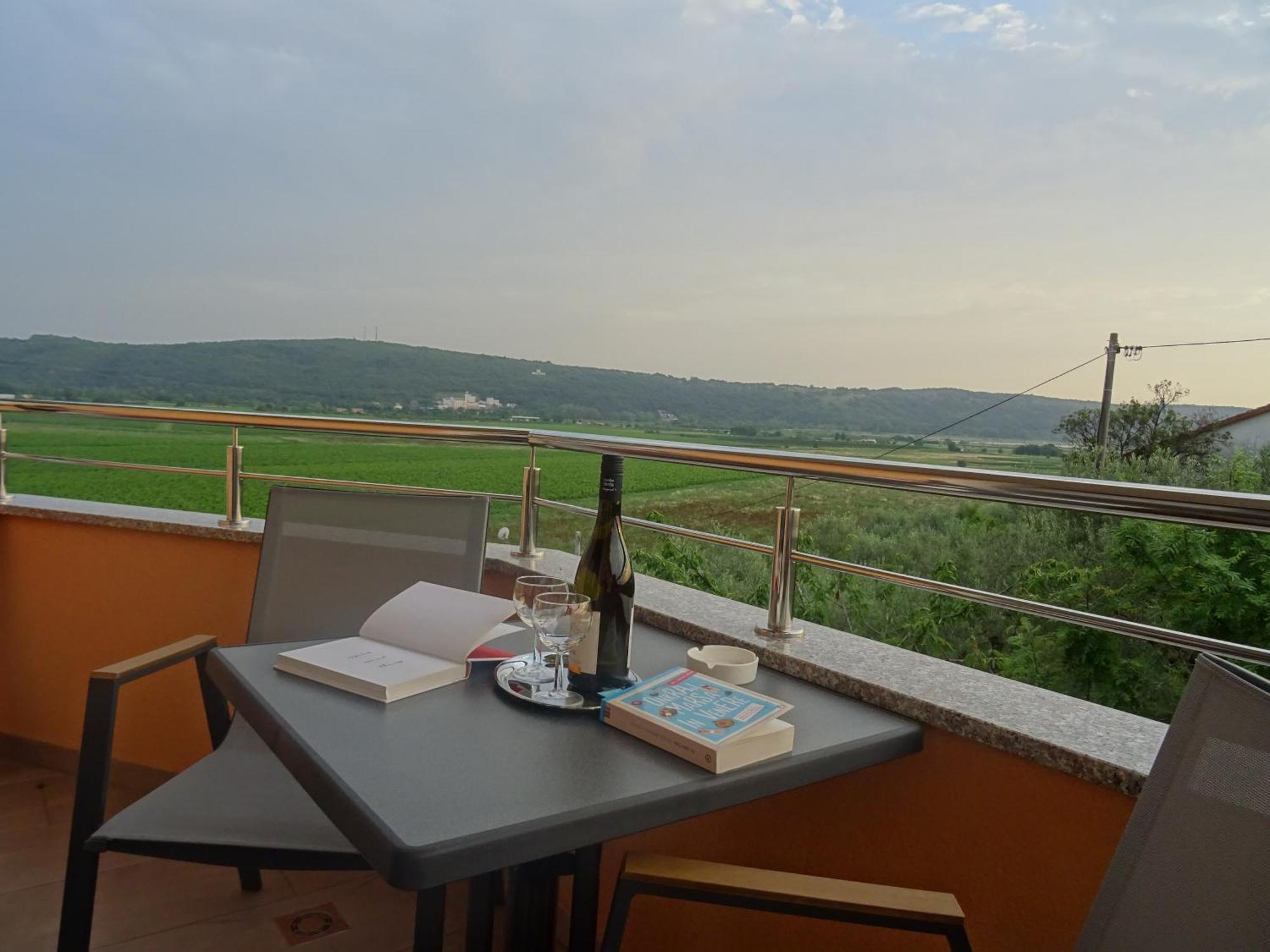 Val&Sol Apartments Secovlje Ngoại thất bức ảnh
